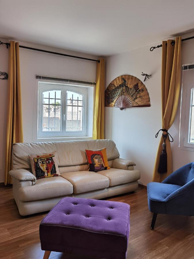 Le Clos Des Consuls Tarascona Esterno foto