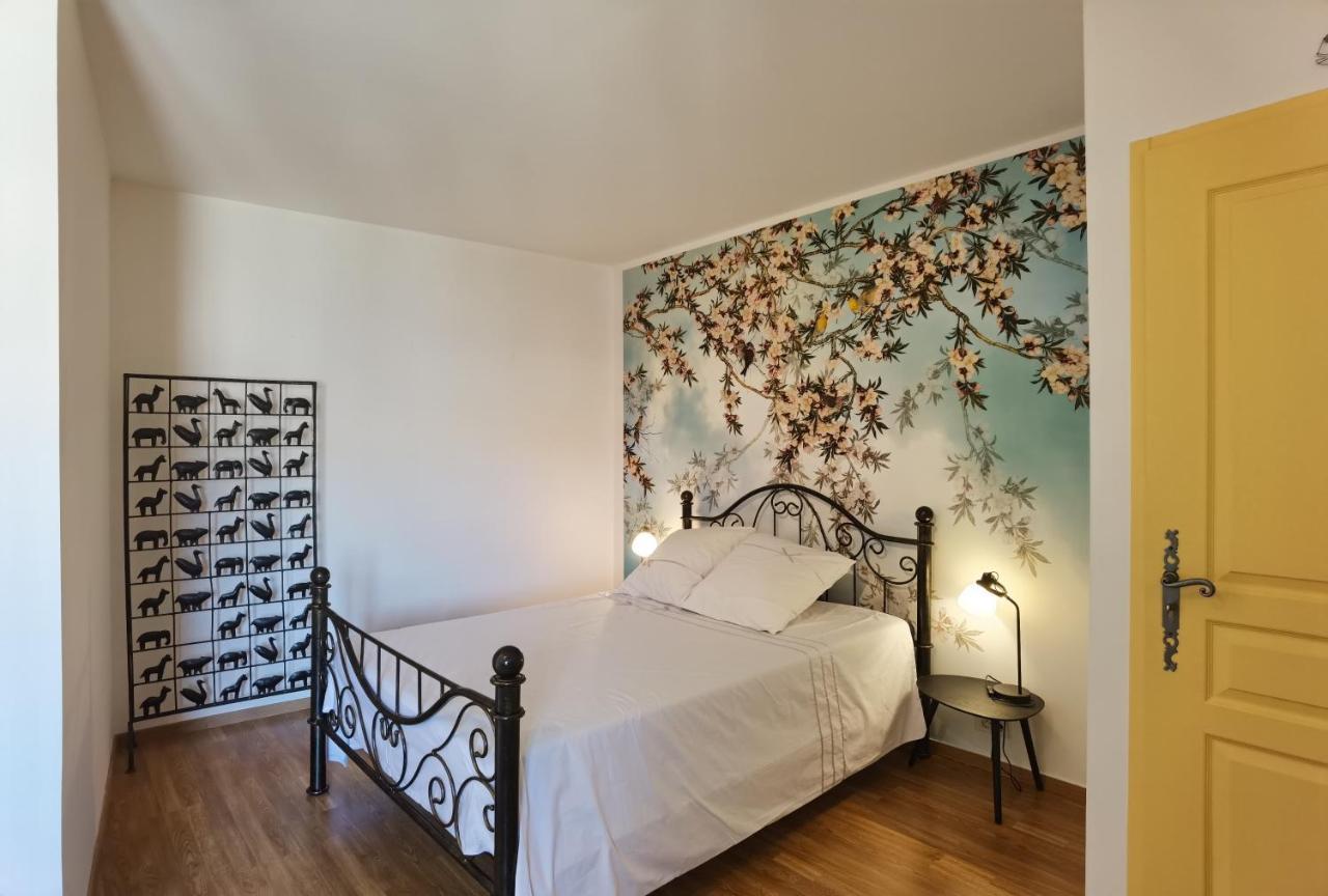 Le Clos Des Consuls Tarascona Esterno foto