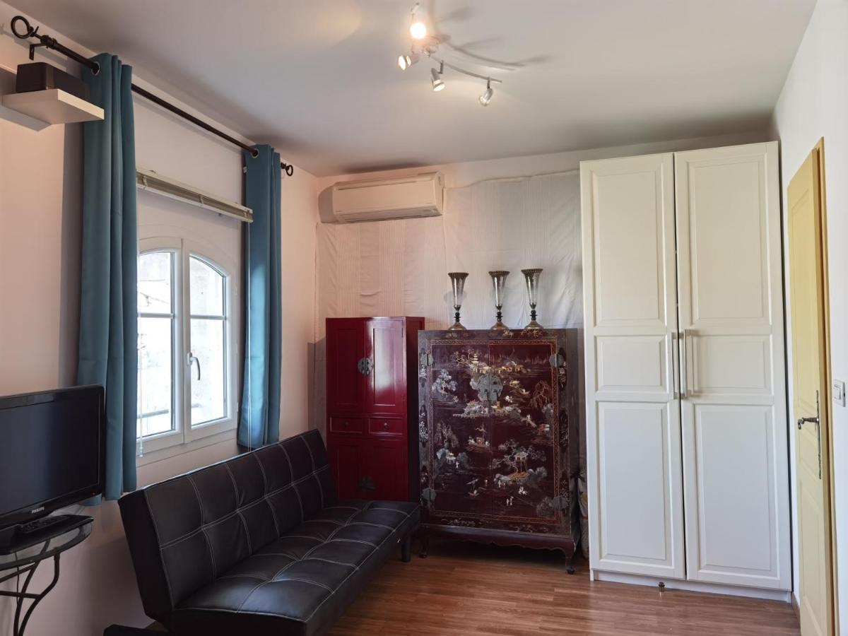 Le Clos Des Consuls Tarascona Esterno foto
